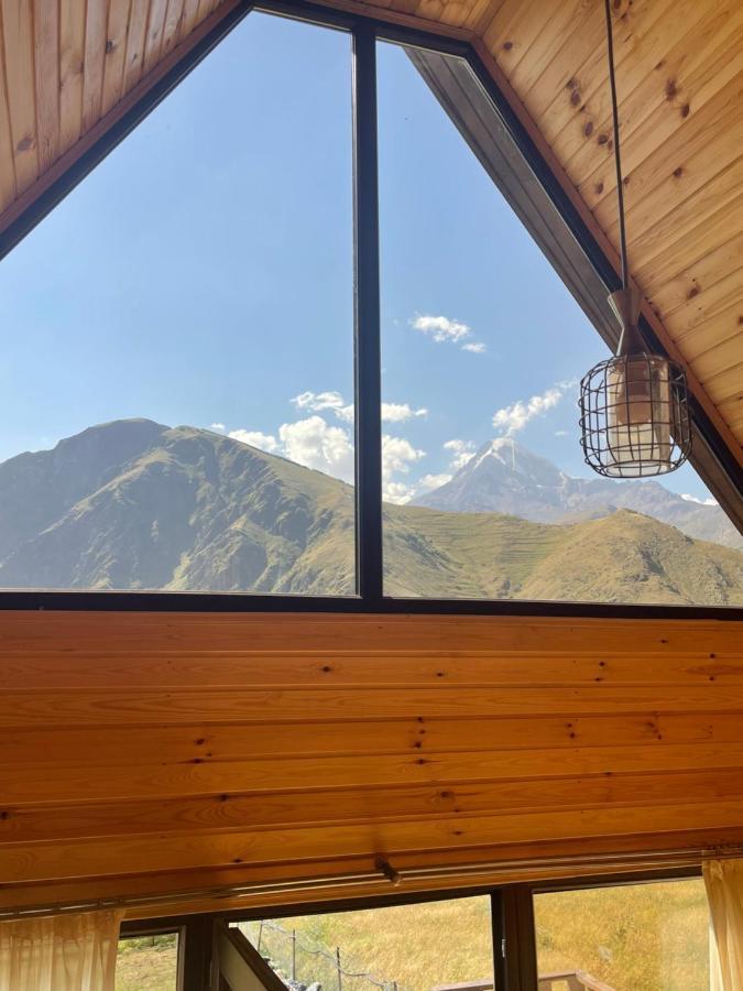 Kazbegi 4 Side Cottages Bagian luar foto